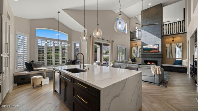 16214 S 1ST Street, Phoenix, AZ 85048
