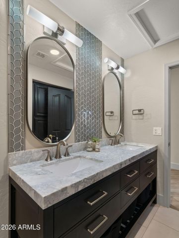 16214 S 1ST Street, Phoenix, AZ 85048