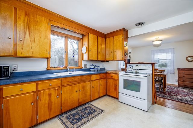 500 Pinnacle Road, Henrietta, NY 14623