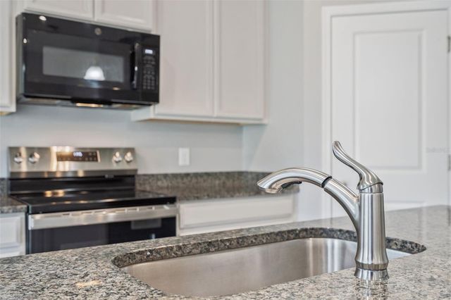 3595 LAZY RIVER TERRACE, Sanford, FL 32771