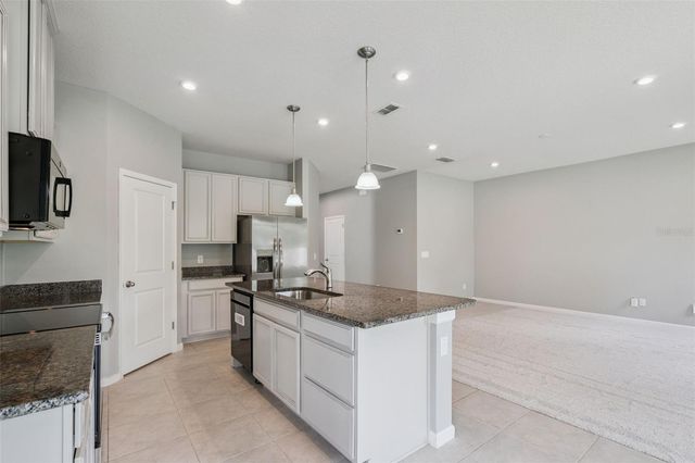 3595 LAZY RIVER TERRACE, Sanford, FL 32771