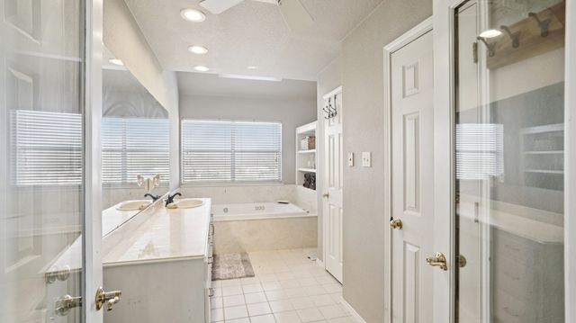 7434 Indian Wells Road, Sanger, TX 76266