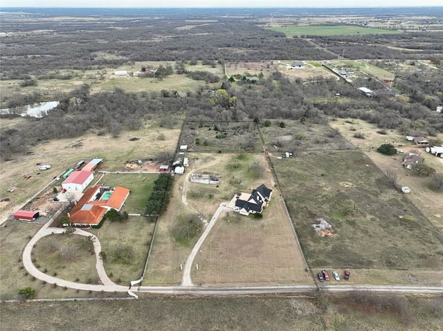 7434 Indian Wells Road, Sanger, TX 76266
