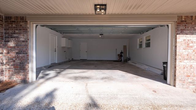 1 NE Stafford Circle, Fort Walton Beach, FL 32547