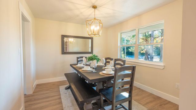 1 NE Stafford Circle, Fort Walton Beach, FL 32547