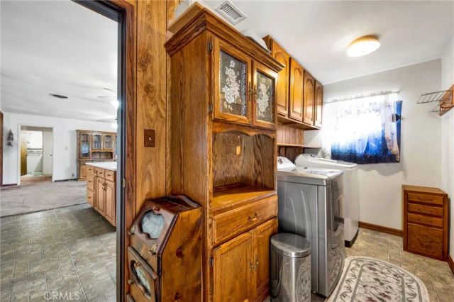 3255 Montrose, Glendale, CA 91214