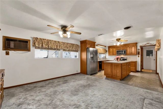 3255 Montrose, Glendale, CA 91214