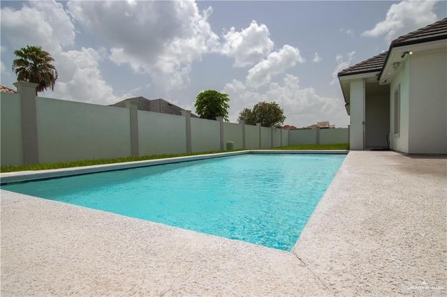 2608 Granjeno Avenue, Hidalgo, TX 78557