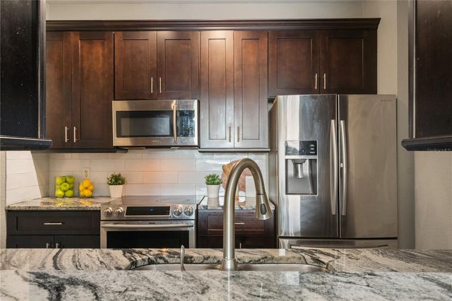 6466 CAVA ALTA DRIVE 207, Orlando, FL 32835