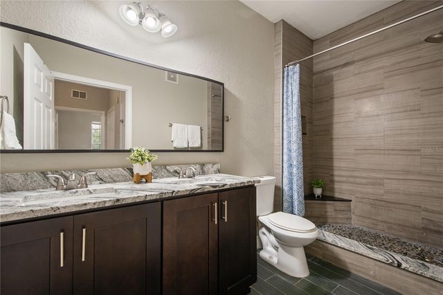 6466 CAVA ALTA DRIVE 207, Orlando, FL 32835