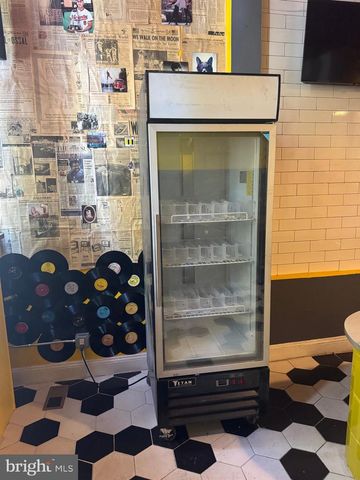 3433 GREENMOUNT AVE, Baltimore, MD 21218