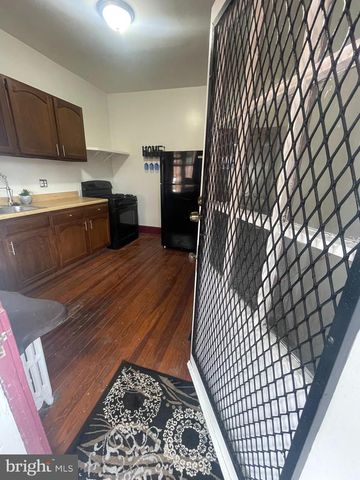 3433 GREENMOUNT AVE, Baltimore, MD 21218