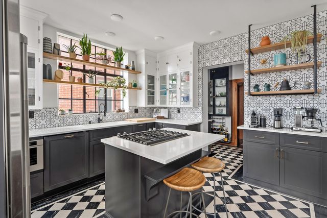 878 Franklin Avenue, Columbus, OH 43205