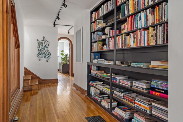 878 Franklin Avenue, Columbus, OH 43205