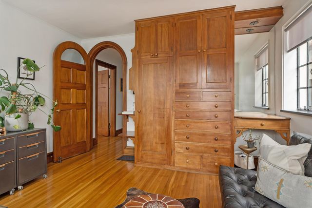 878 Franklin Avenue, Columbus, OH 43205