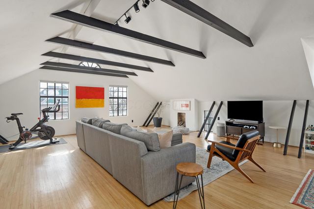 878 Franklin Avenue, Columbus, OH 43205