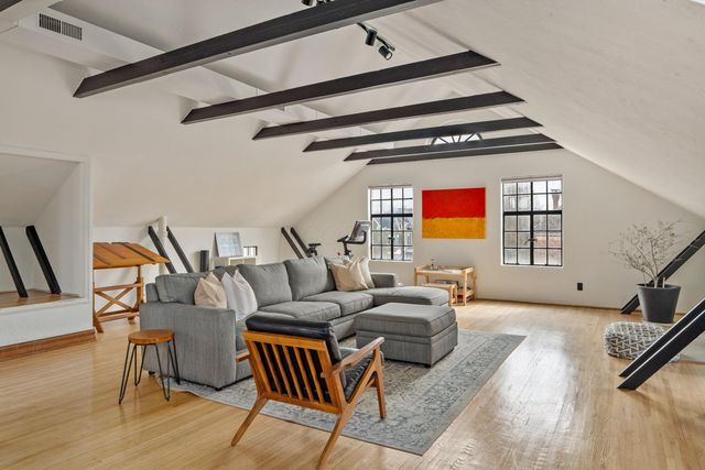 878 Franklin Avenue, Columbus, OH 43205