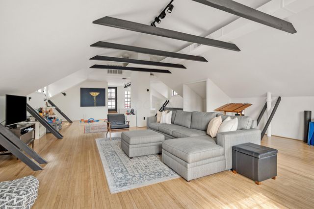 878 Franklin Avenue, Columbus, OH 43205