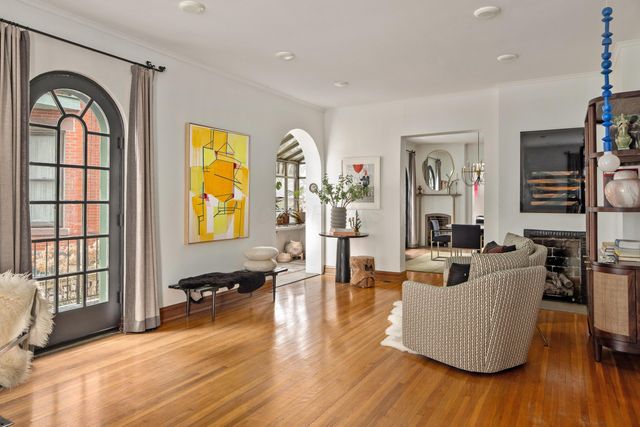 878 Franklin Avenue, Columbus, OH 43205