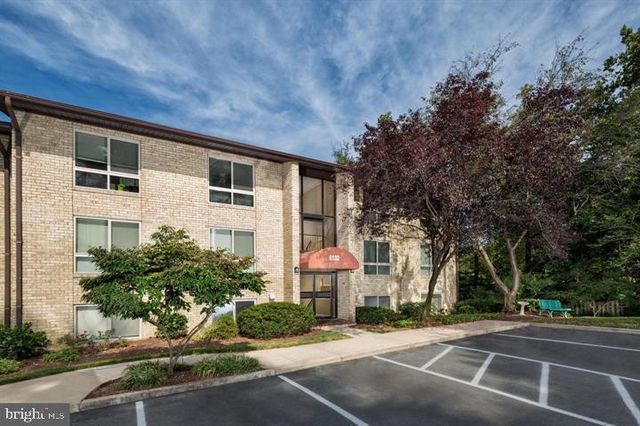 4 OVER RIDGE, Baltimore, MD 21210