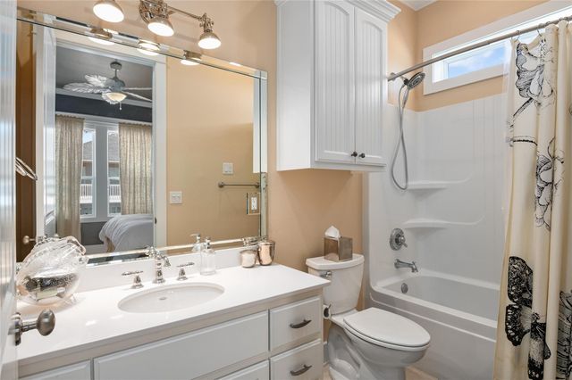 2344 Trinidad Drive, Port Bolivar, TX 77650
