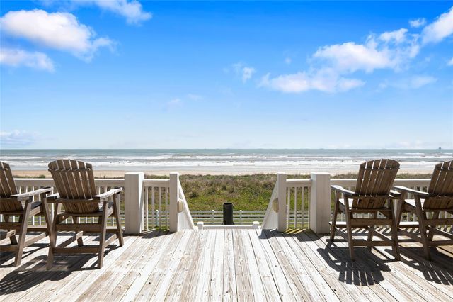 2344 Trinidad Drive, Port Bolivar, TX 77650