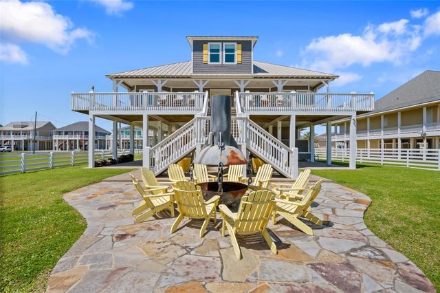 2344 Trinidad Drive, Port Bolivar, TX 77650