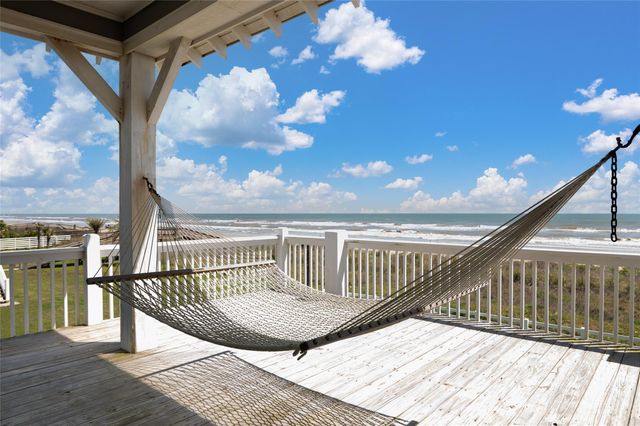 2344 Trinidad Drive, Port Bolivar, TX 77650