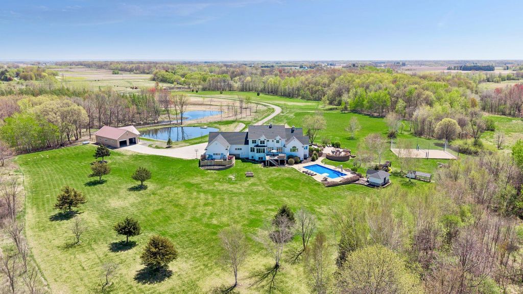 36738 Oriole Avenue, Lindstrom, MN 55045 — photo 3