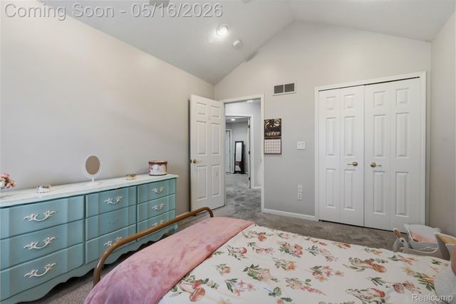 195 Davis Street, Wyandotte, MI 48192