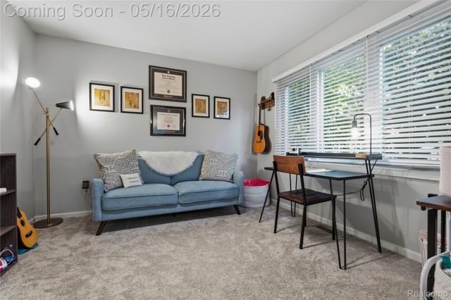 195 Davis Street, Wyandotte, MI 48192