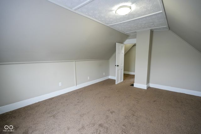 231 Jackson Street, Anderson, IN 46016