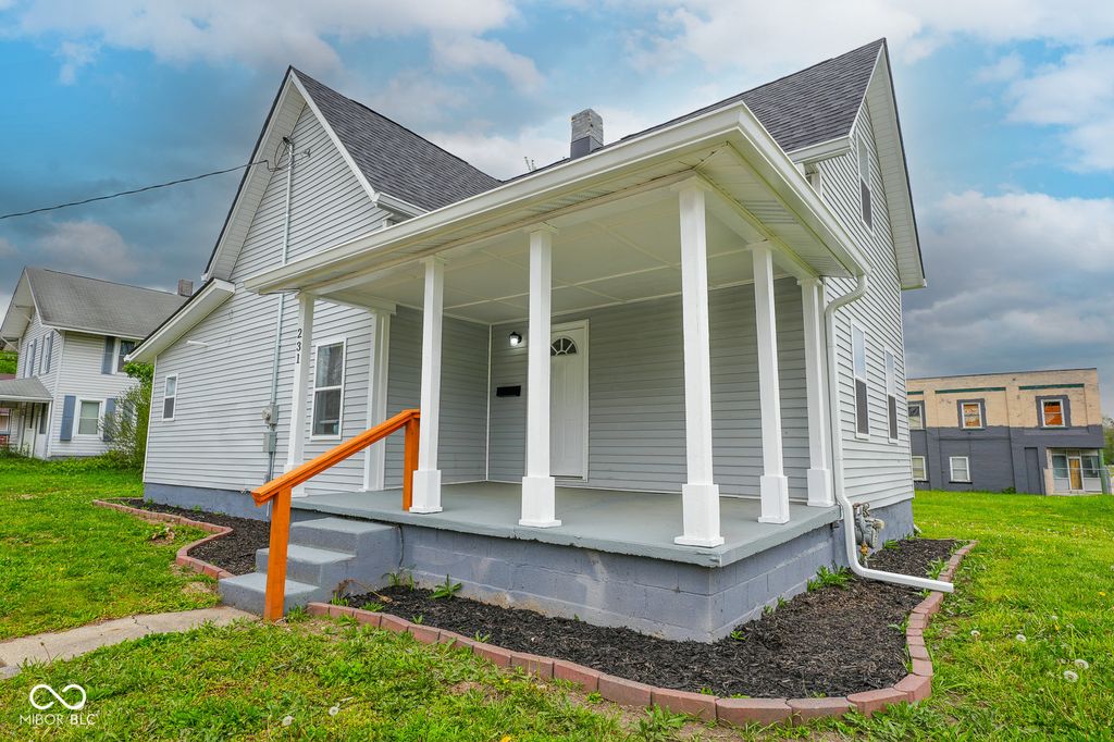 231 Jackson Street, Anderson, IN 46016