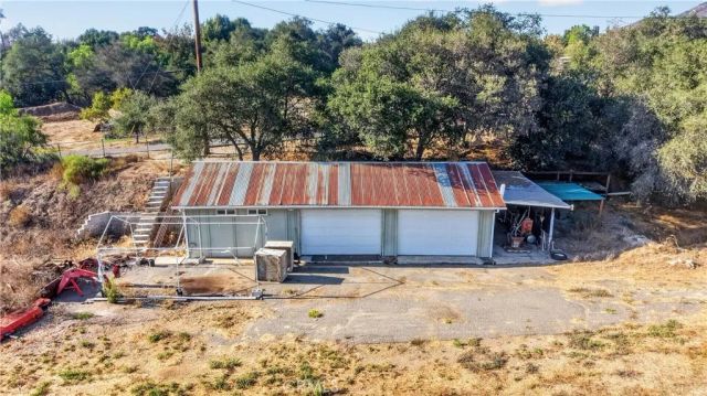 2864 Live Oak Park, Fallbrook, CA 92028
