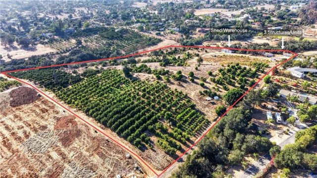 2864 Live Oak Park, Fallbrook, CA 92028