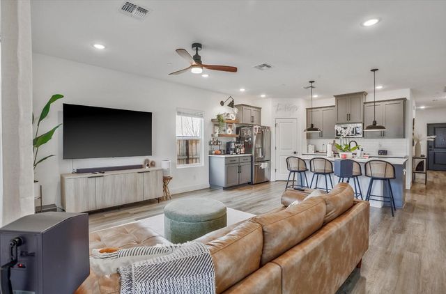 1101 Elm Terrace Way, Wheatland, CA 95692