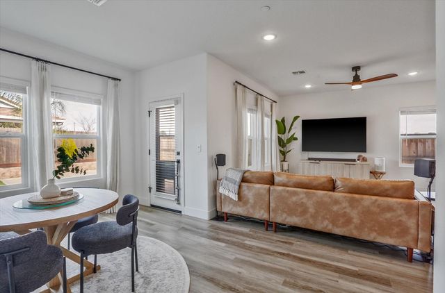 1101 Elm Terrace Way, Wheatland, CA 95692