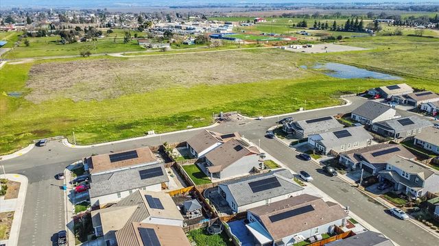 1101 Elm Terrace Way, Wheatland, CA 95692