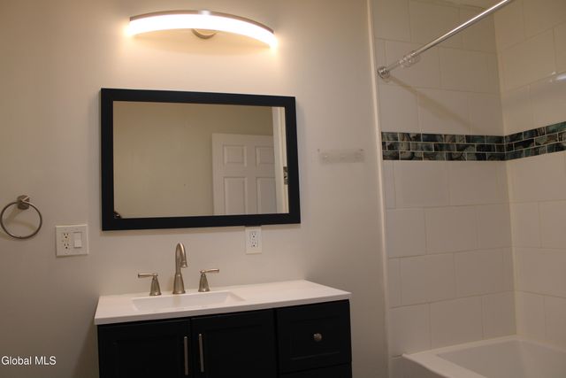 47 Chestnut Street, Rensselaer, NY 12144