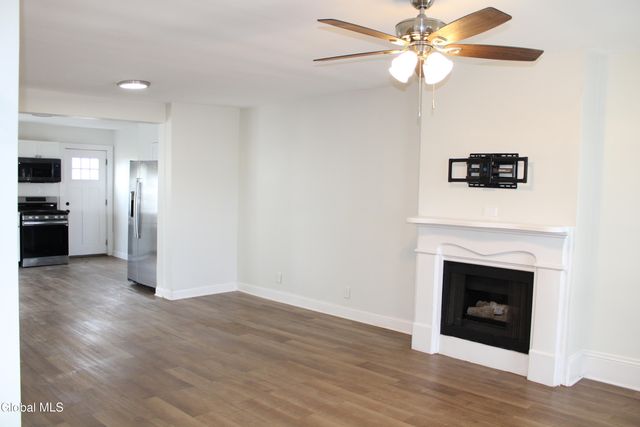 47 Chestnut Street, Rensselaer, NY 12144