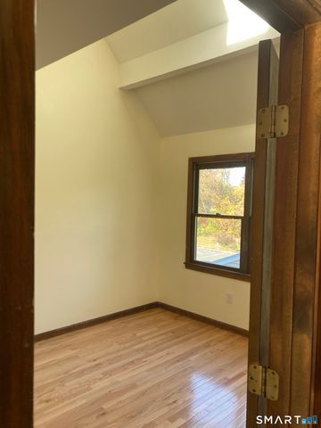 7 De Marchis Drive 7, Shelton, CT 06484