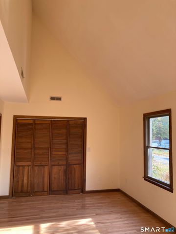 7 De Marchis Drive 7, Shelton, CT 06484