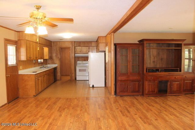 5011 Katherine Drive, Olive Branch, MS 38654