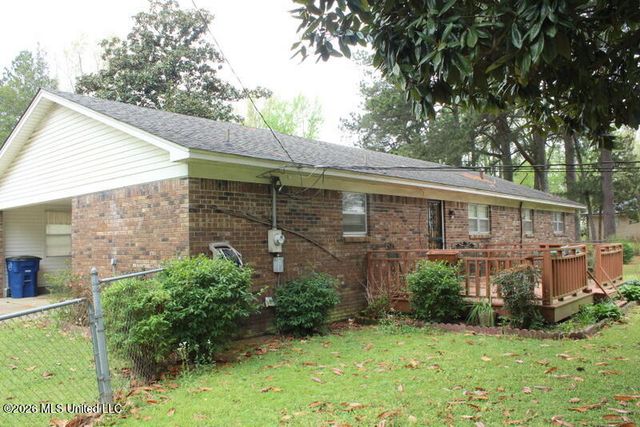 5011 Katherine Drive, Olive Branch, MS 38654