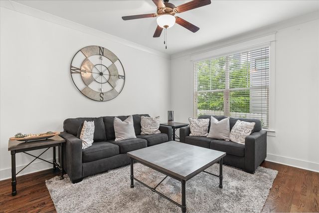 210 N 9th St Apt 3, Nashville, TN 37206