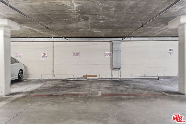 4477 Wilshire Boulevard 204, Los Angeles, CA 90010