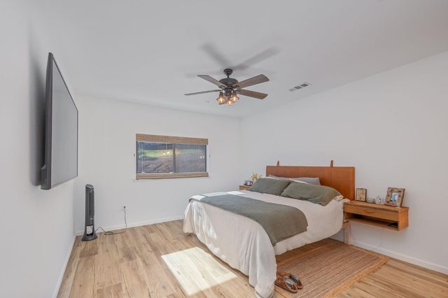 36273 Finegold Creek Dr, North Fork, CA 93643