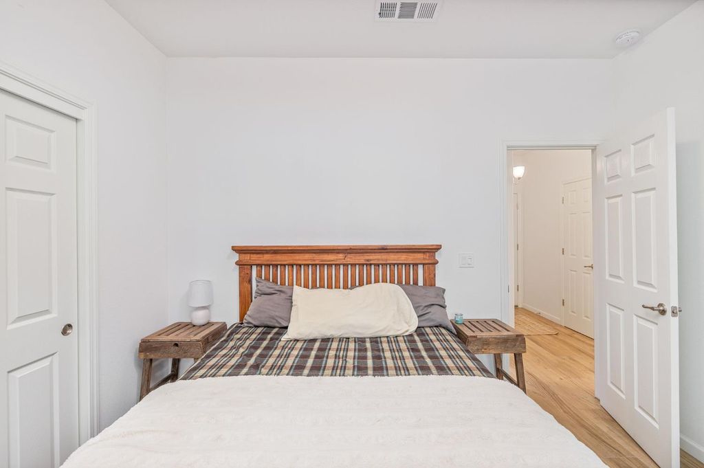 Image 29 of property listing at 36273 Finegold Creek Dr, North Fork, CA 93643