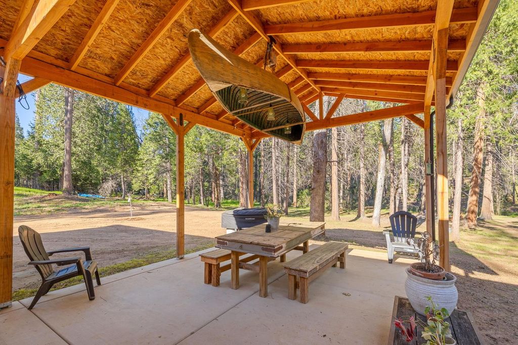 Image 48 of property listing at 36273 Finegold Creek Dr, North Fork, CA 93643