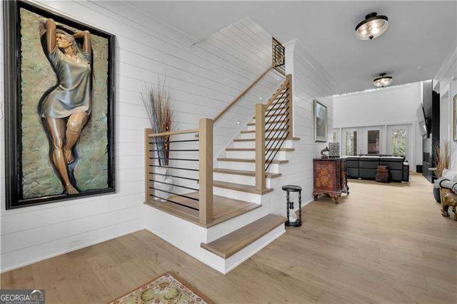 120 Chateau Place, Woodstock, GA 30188